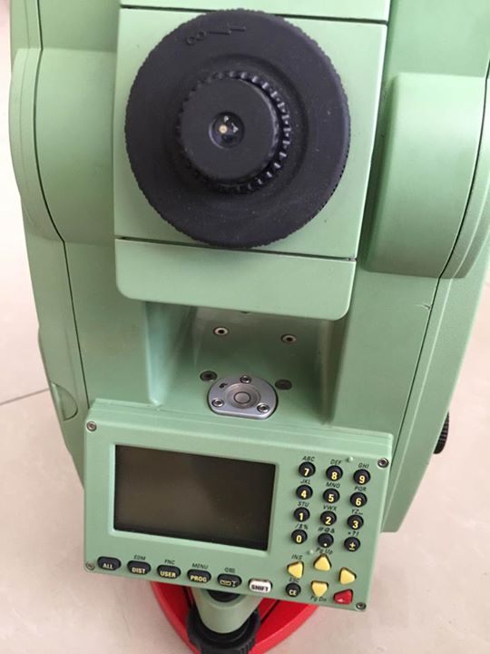 may toan dac cu leica
